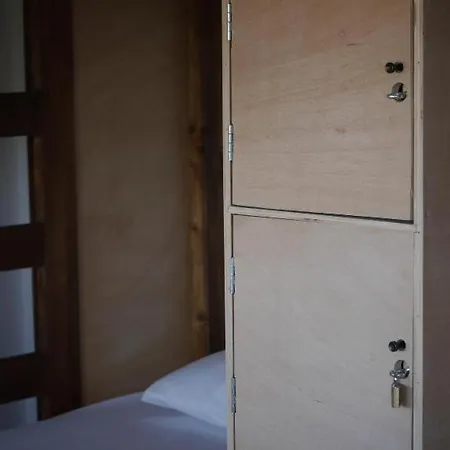 & Surfcamp 55 Hostel Ericeira