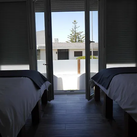 & Surfcamp 55 Hostel