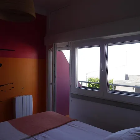 אכסניה & Surfcamp 55 אריסרייה