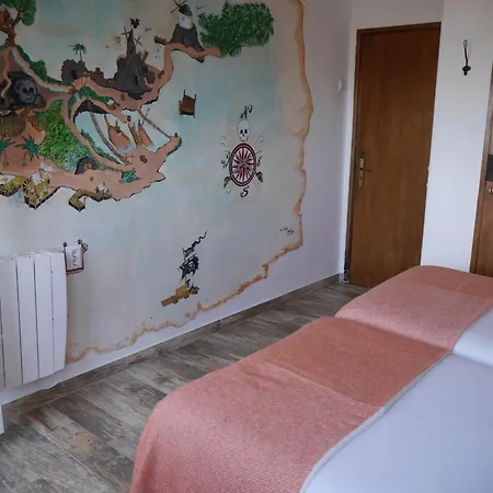 & Surfcamp 55 Хостел *