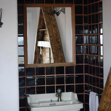 Хостел & Surfcamp 55