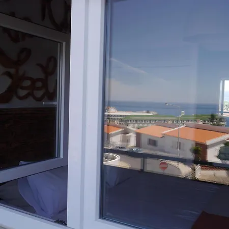 & Surfcamp 55 Hostel