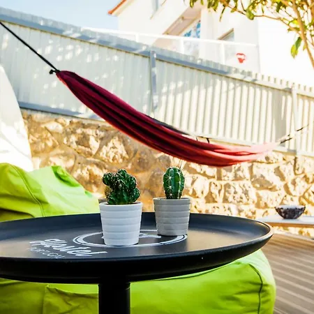 Хостел & Surfcamp 55