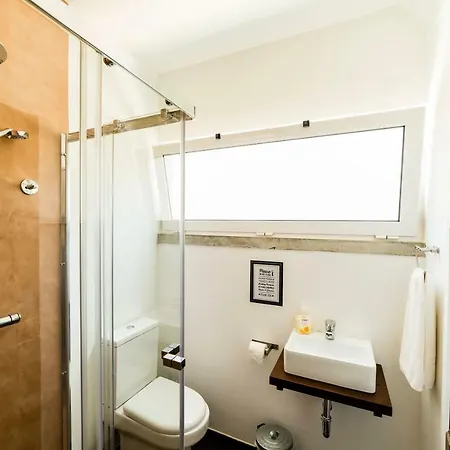 & Surfcamp 55 * Эрисейра