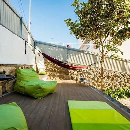 & Surfcamp 55 Хостел