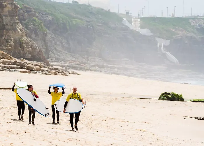 & Surfcamp 55 Hostel Ericeira