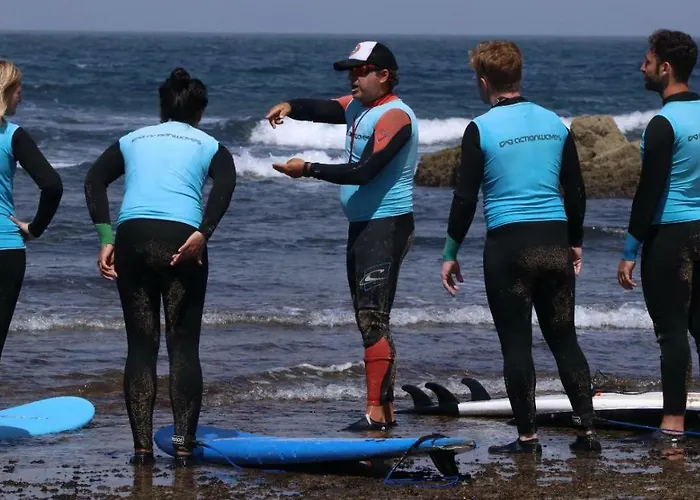 & Surfcamp 55 * Ericeira