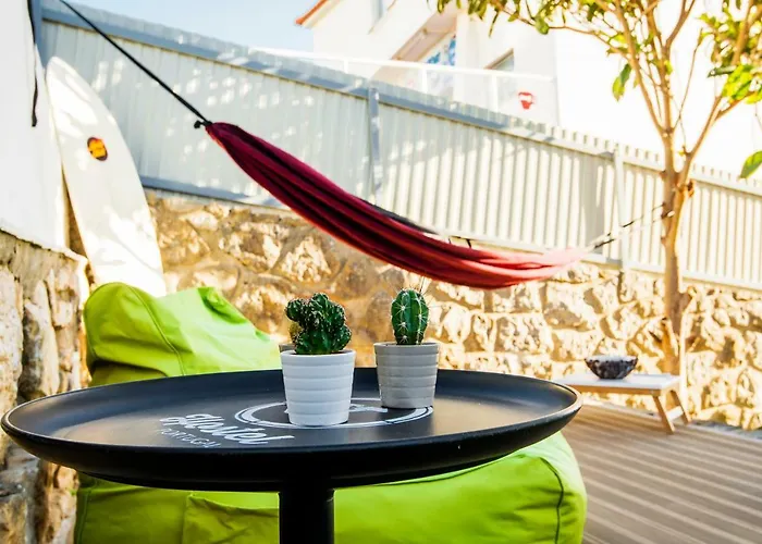 Hostel & Surfcamp 55