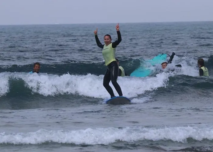 & Surfcamp 55 Hostel